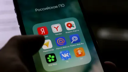 Rușii primesc dreptul să returneze telefoanele „defecte”. Defectul: Nu au aplicații rusești preinstalate