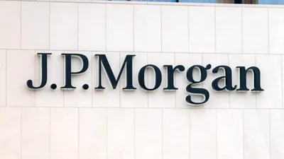 JPMorgan amenință să concedieze analiștii care acceptă oferte de muncă viitoare la alte companii