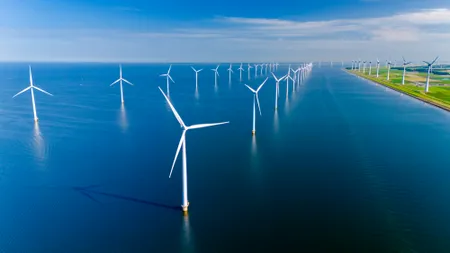 Primul proiect eolian-solar offshore din lume devine realitate în Marea Nordului