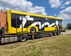 Primul troleibuz high-tech a sosit în Timișoara. Călătorii se vor bucura de încălzire în scaune, internet wireless și prize pentru încărcarea telefoanelor