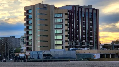 Hotelurile și pensiunile din România intră într-o nouă eră. Aerul condiționat devine obligatoriu, apare categoria „resort turistic”, iar birocrația se mută online