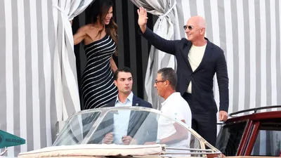 Începe nunta fastuoasă a lui Bezos și Sánchez – Veneția se transformă într-un podium al elitei globale. Primii invitați au ajuns