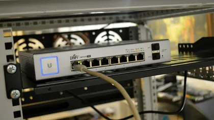 Internetul „clasic” intră în istorie: Bruxelles-ul accelerează trecerea la fibra optică