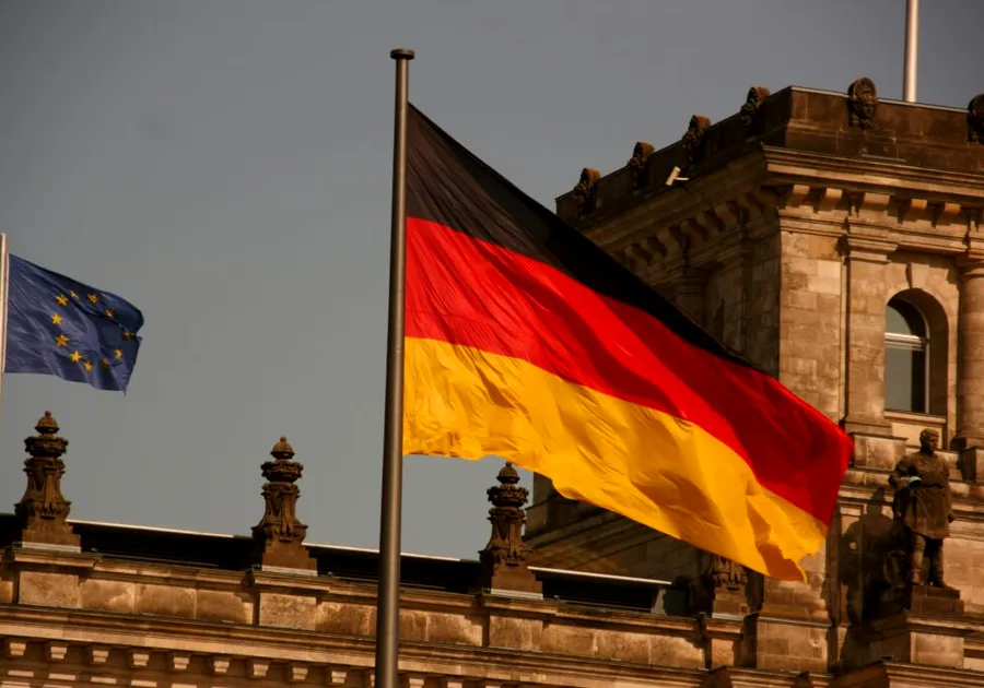 Șapte din zece români din diaspora nu vor să revină în țară în următorul an, deși majoritatea investesc deja în România