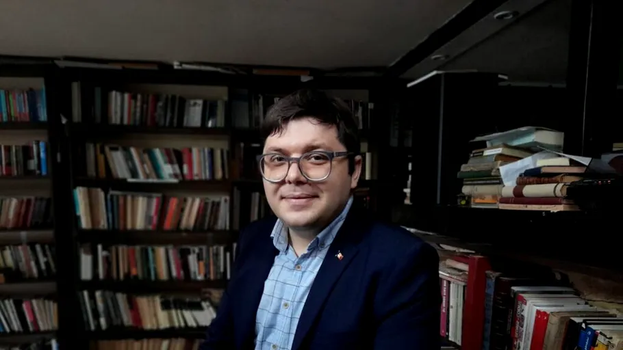 EXCLUSIV | Cum se inversează valorile și se manipulează națiuni întregi cu ajutorul inteligenței artificiale și al algoritmilor